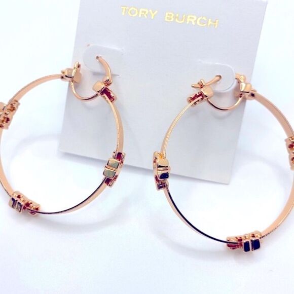 New Tory Burch Rose Gold Logo Light Weight Hoop Earings - Picture 5 of 9
